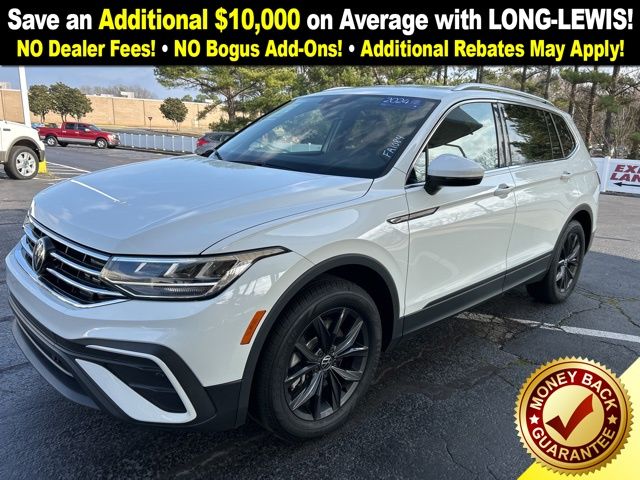2024 Volkswagen Tiguan SE's photo
