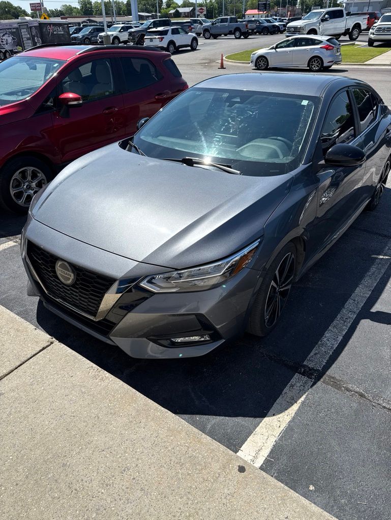 2020 Nissan Sentra SR CVT's photo