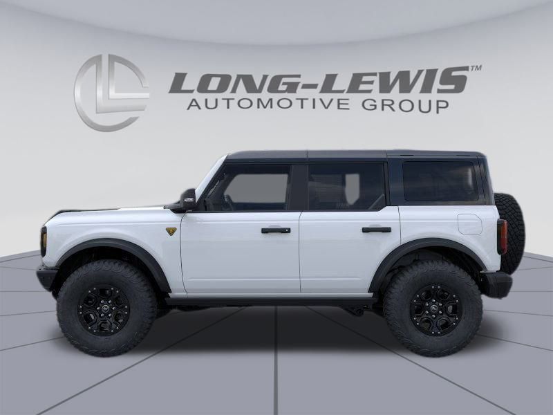 2025 Ford Bronco Badlands photo 2