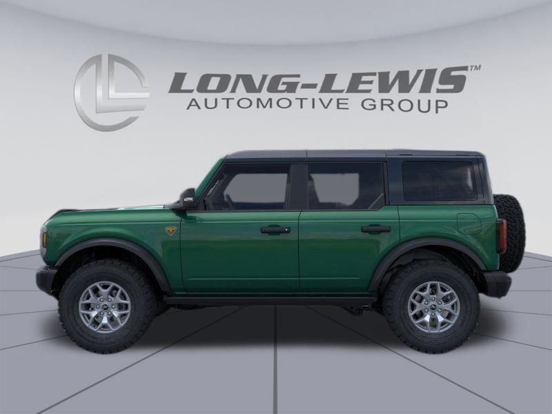 2025 Ford Bronco Badlands photo 2
