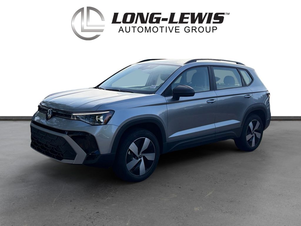2025 Volkswagen Taos 1.5T S 4Motion's photo