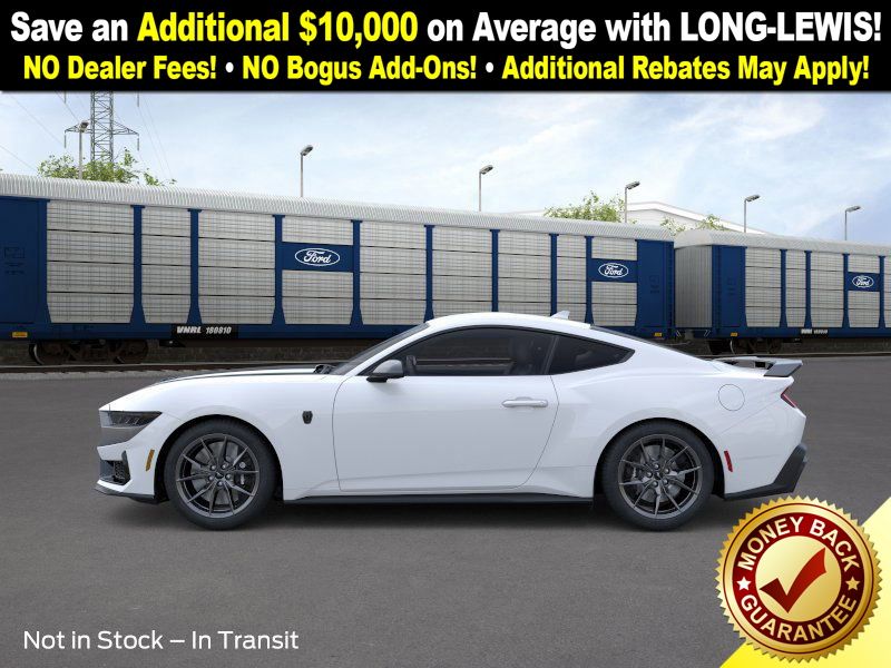 2026 Ford Mustang Dark Horse photo 3