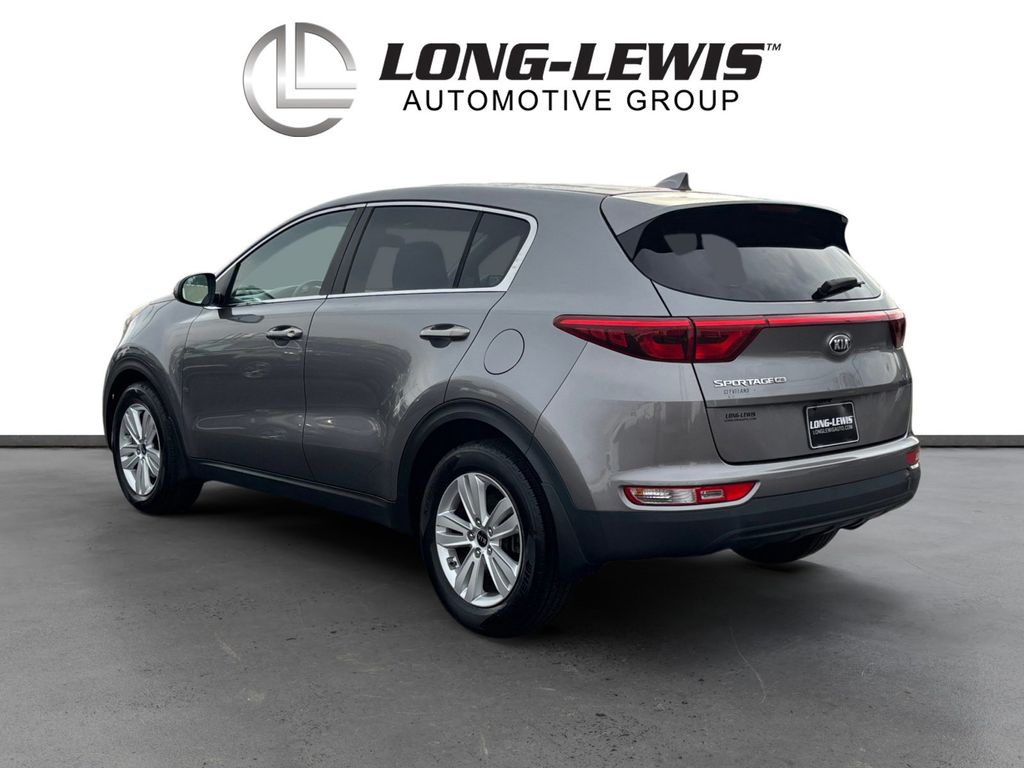 2017 Kia Sportage LX photo 2