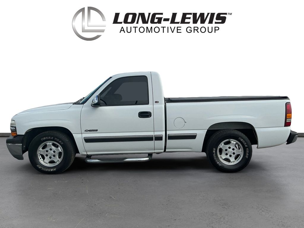 Used 2000 Chevrolet Silverado LS with VIN 1GCEC14T2YZ173033 for sale in Muscle Shoals, AL