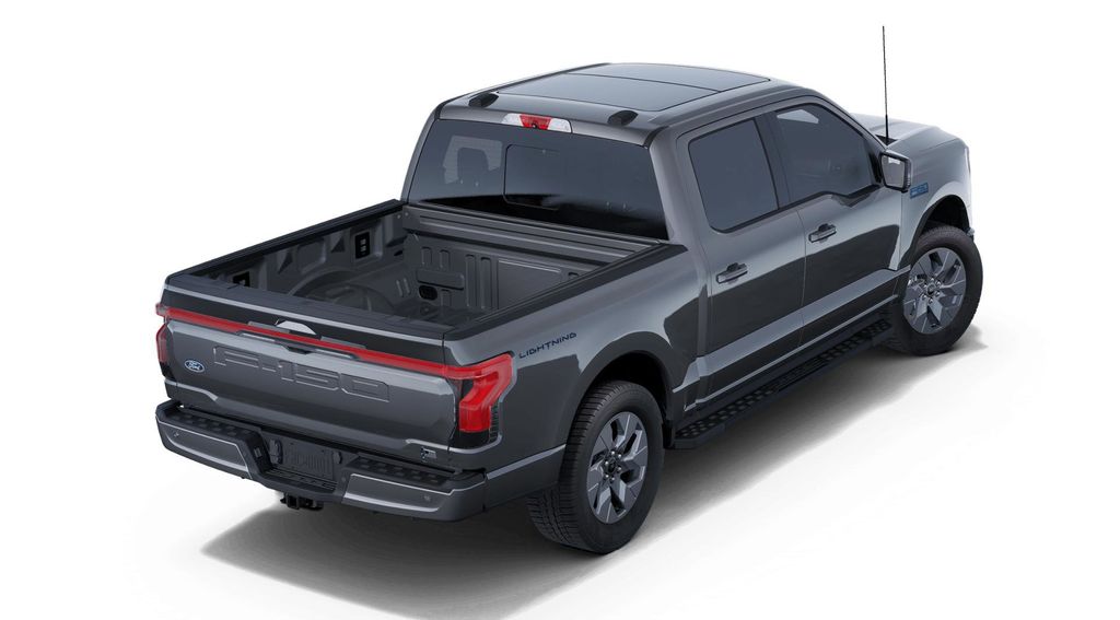 2025 Ford F-150 Lightning Lariat photo 3
