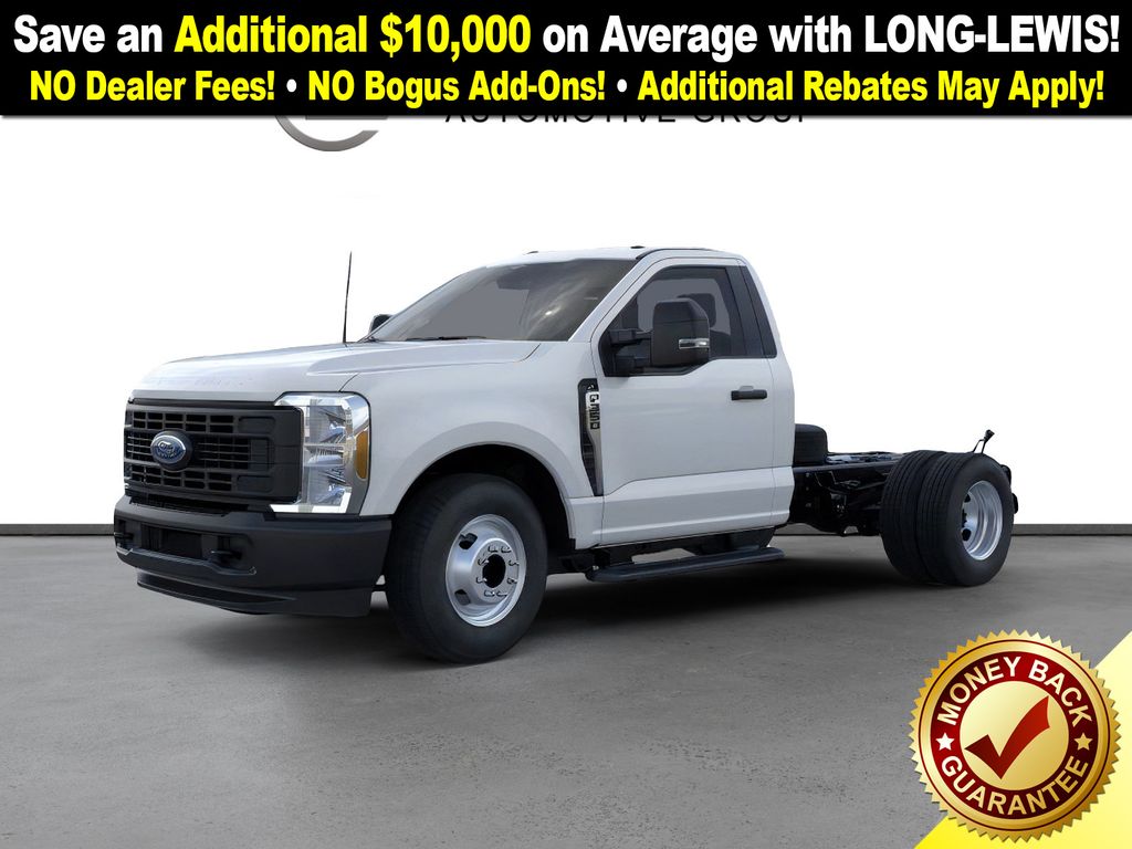 2026 Ford F-350 Super Duty Chassis Cab XL's photo