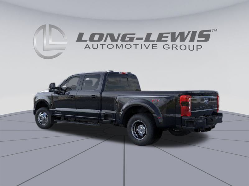 2026 Ford F-350 photo 2
