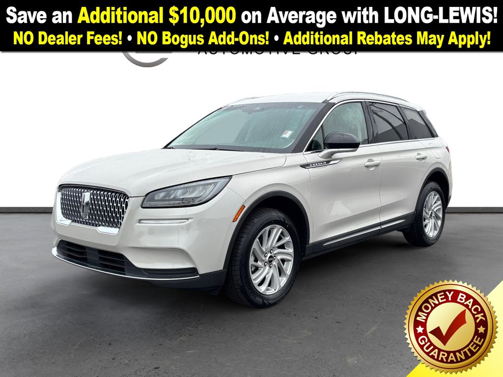 2022 Lincoln Corsair Base's photo