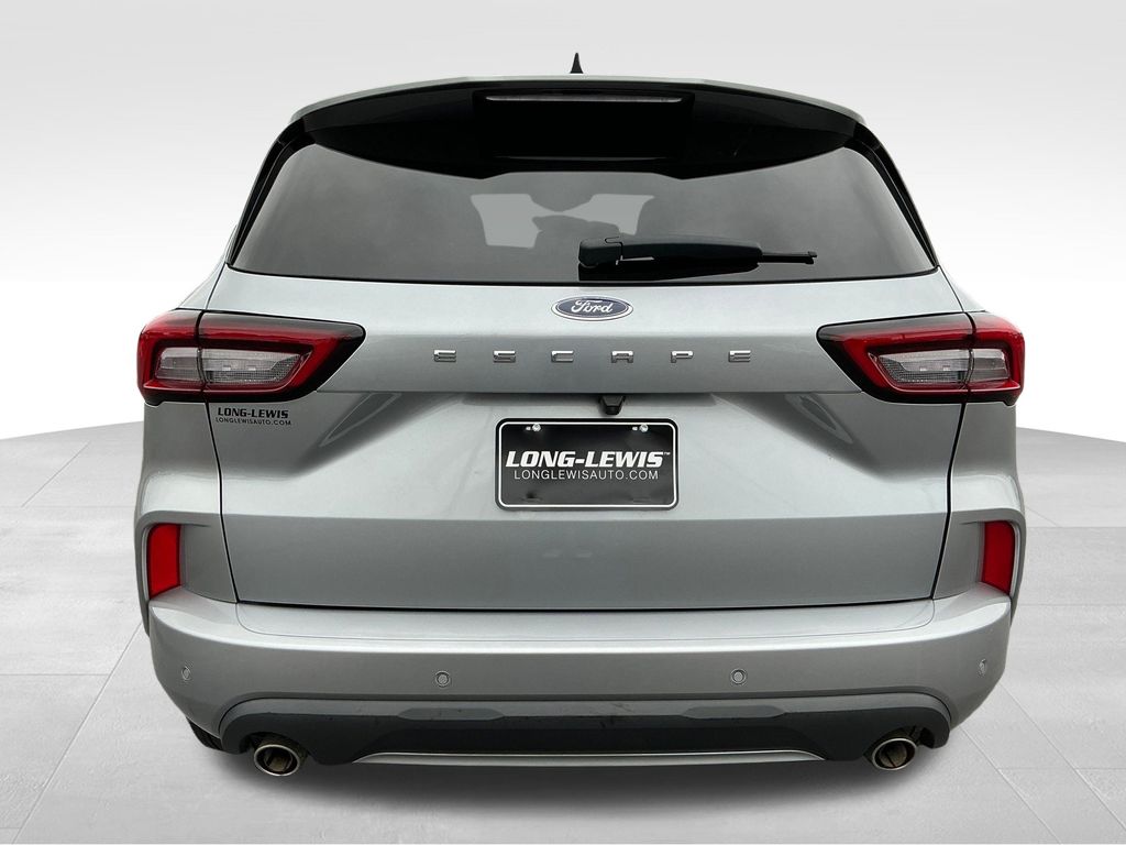 2023 Ford Escape ST-Line photo 4