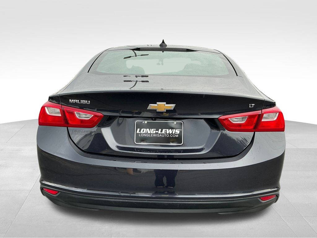 2023 Chevrolet Malibu 1LT photo 3