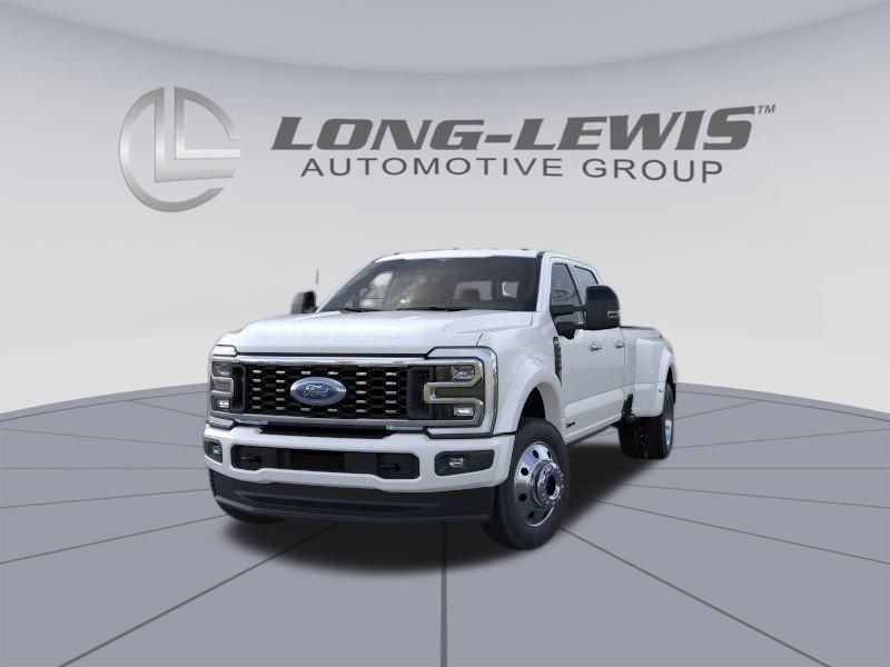2026 Ford F-450 photo 2