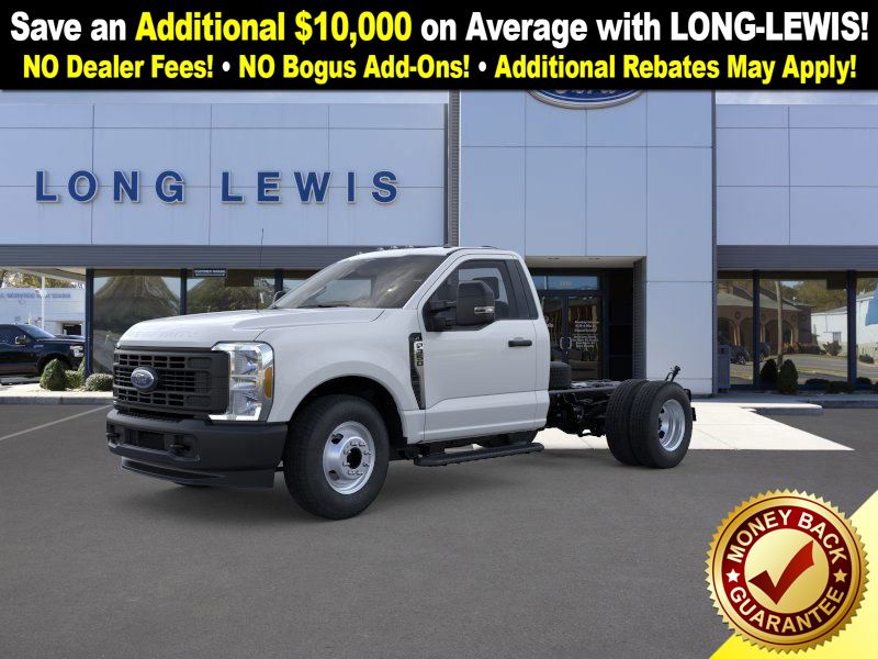 2026 Ford F-350 Super Duty Chassis Cab XL's photo