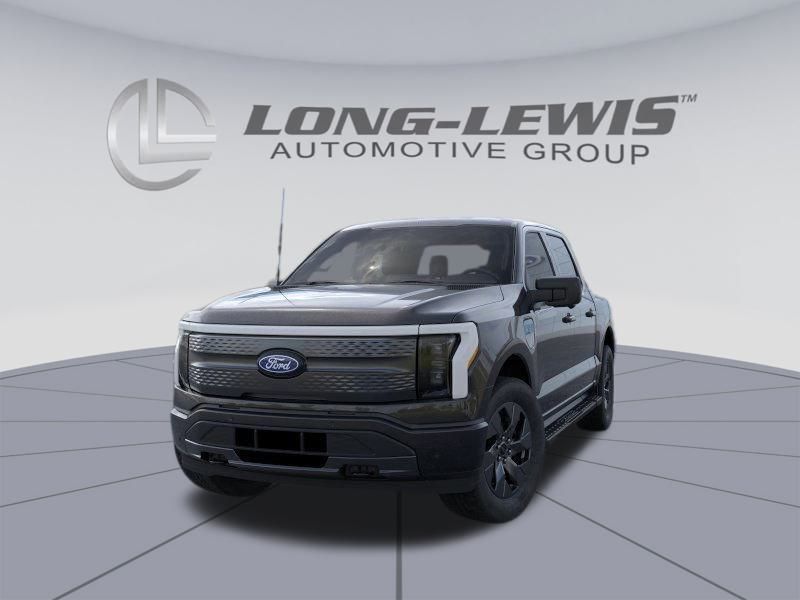2025 Ford F-150 Lightning photo 2