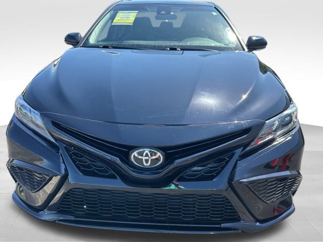 2023 Toyota Camry SE photo 2