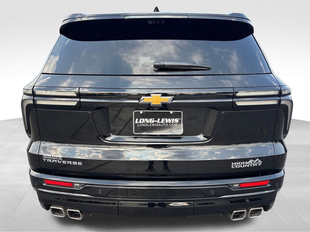 2025 Chevrolet Traverse High Country photo 3