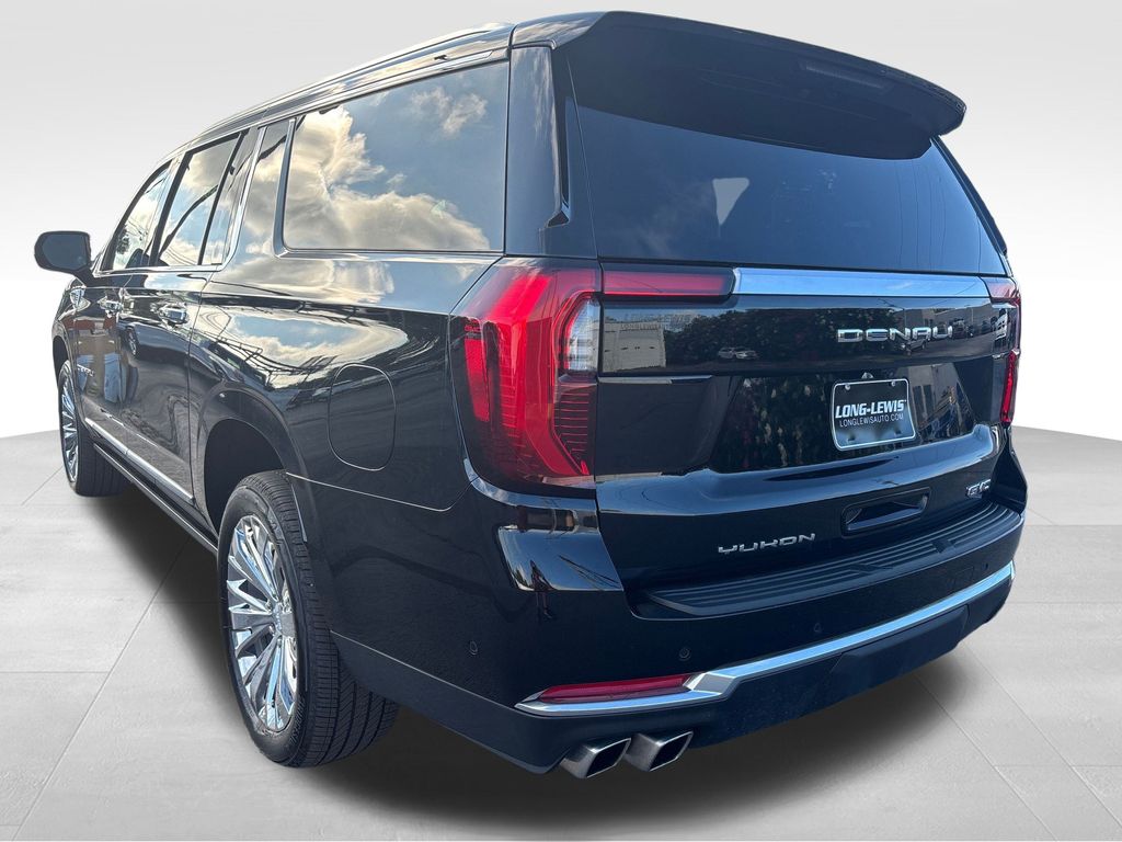 2025 Gmc Yukon XL Denali photo 2