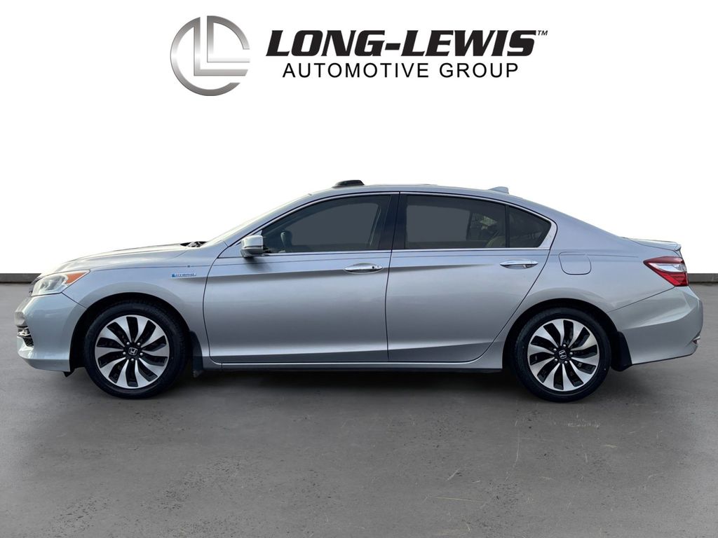 2017 Honda Accord Hybrid EX-L photo 2