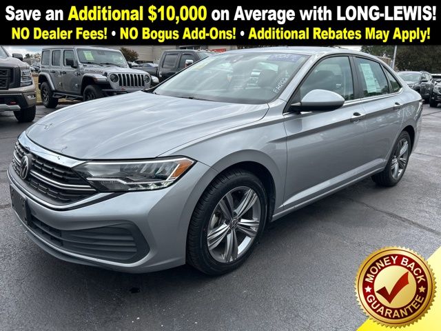 2024 Volkswagen Jetta SE's photo