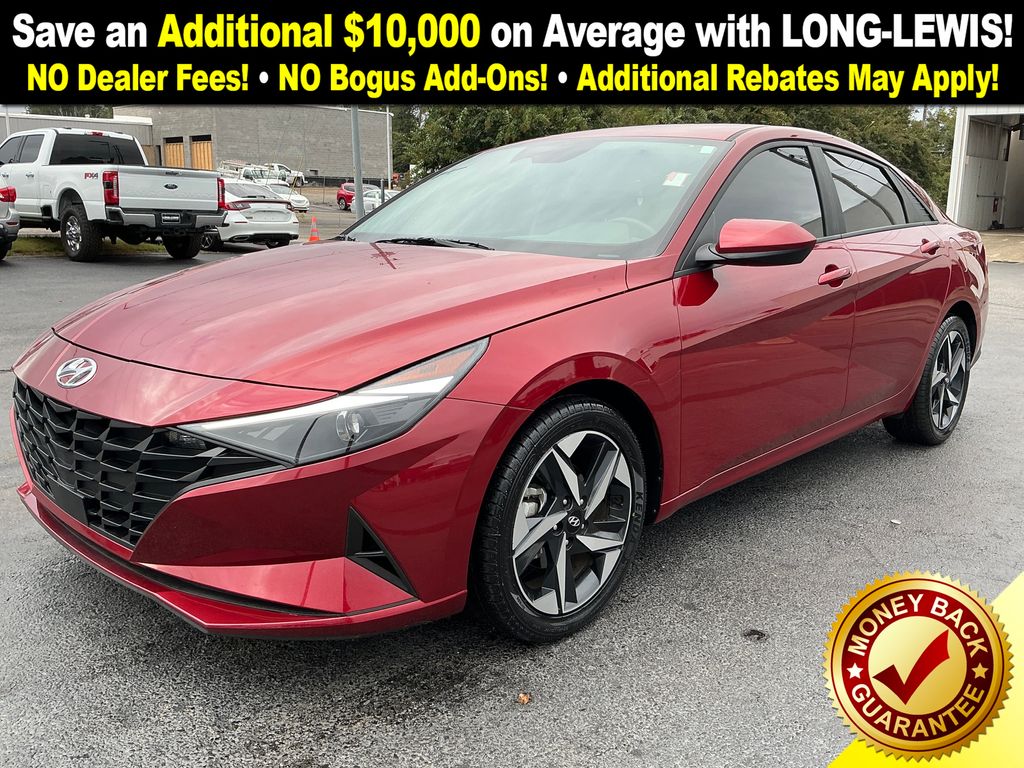 2023 Hyundai Elantra SEL's photo