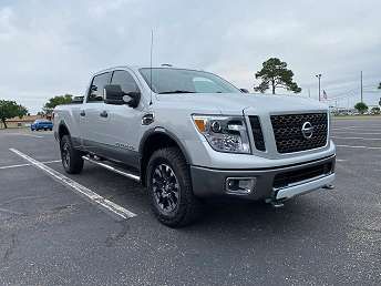 2017 Nissan Titan XD Pro-4X Diesel Crew Cab 4x4 SWB's photo