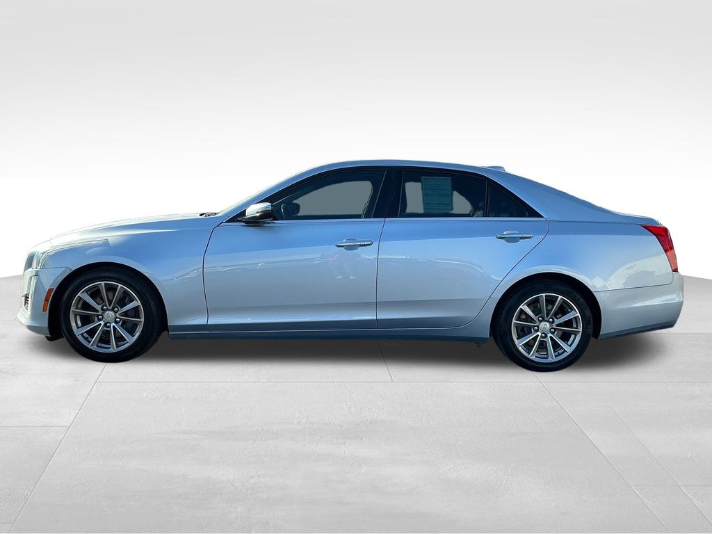 2017 Cadillac CTS Luxury photo 2