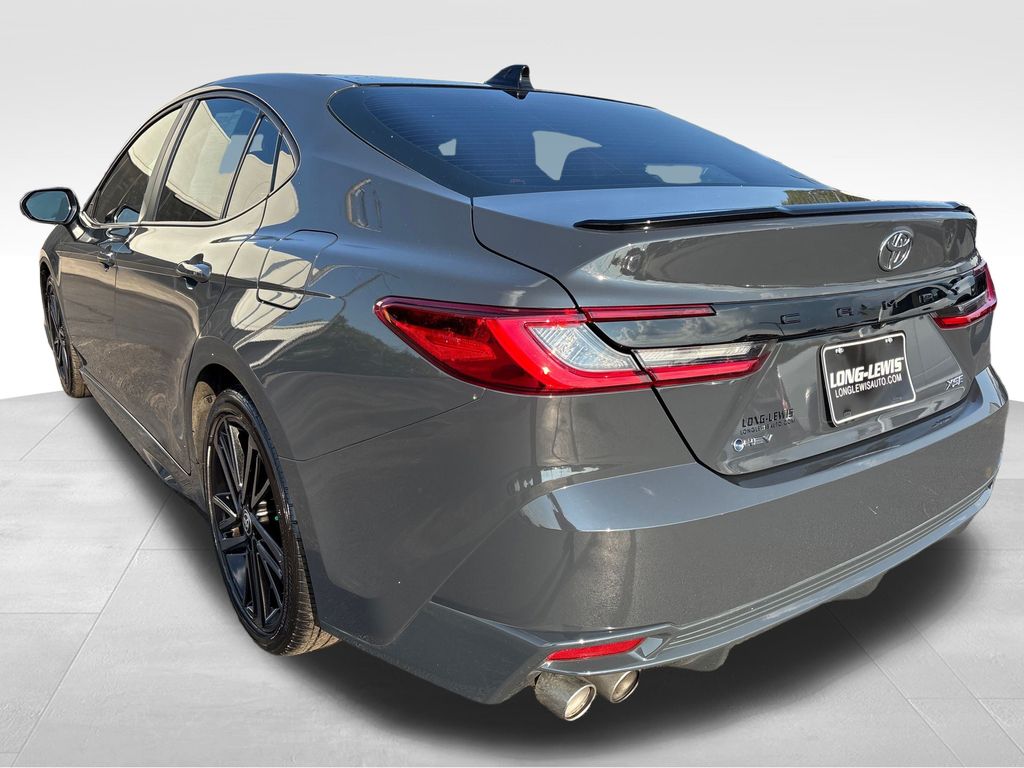 2025 Toyota Camry photo 3