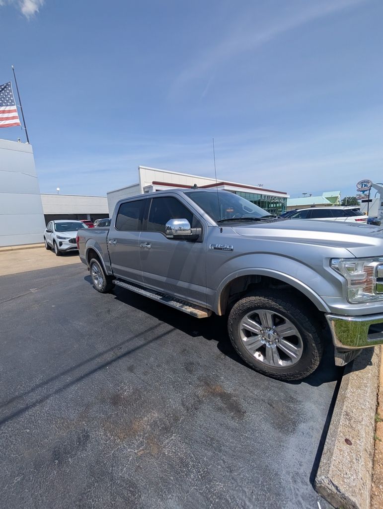 2020 Ford F-150 Lariat 4x4 SuperCrew 5-1/2 Box's photo