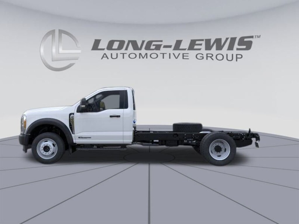 New 2026 Ford F-550SD XL Chassis