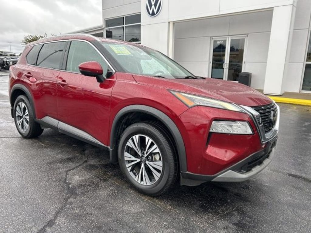 Used 2021 Nissan Rogue SV SUV