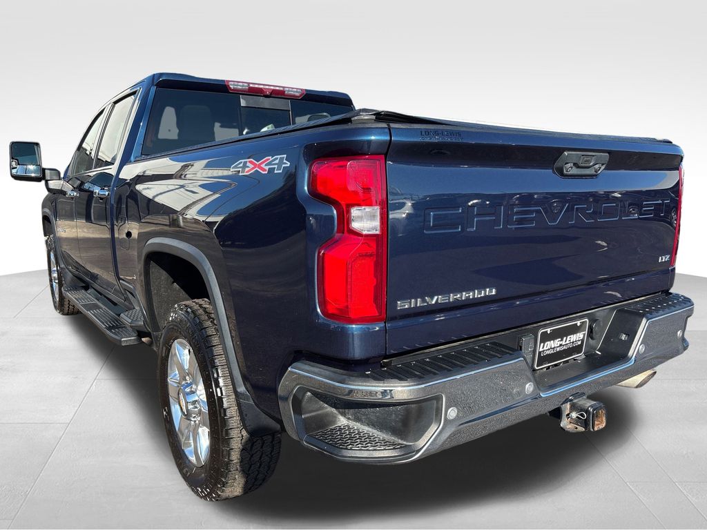 2022 Chevrolet Silverado 2500HD LTZ photo 3