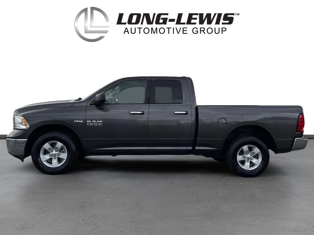 2015 Ram 1500 SLT photo 2