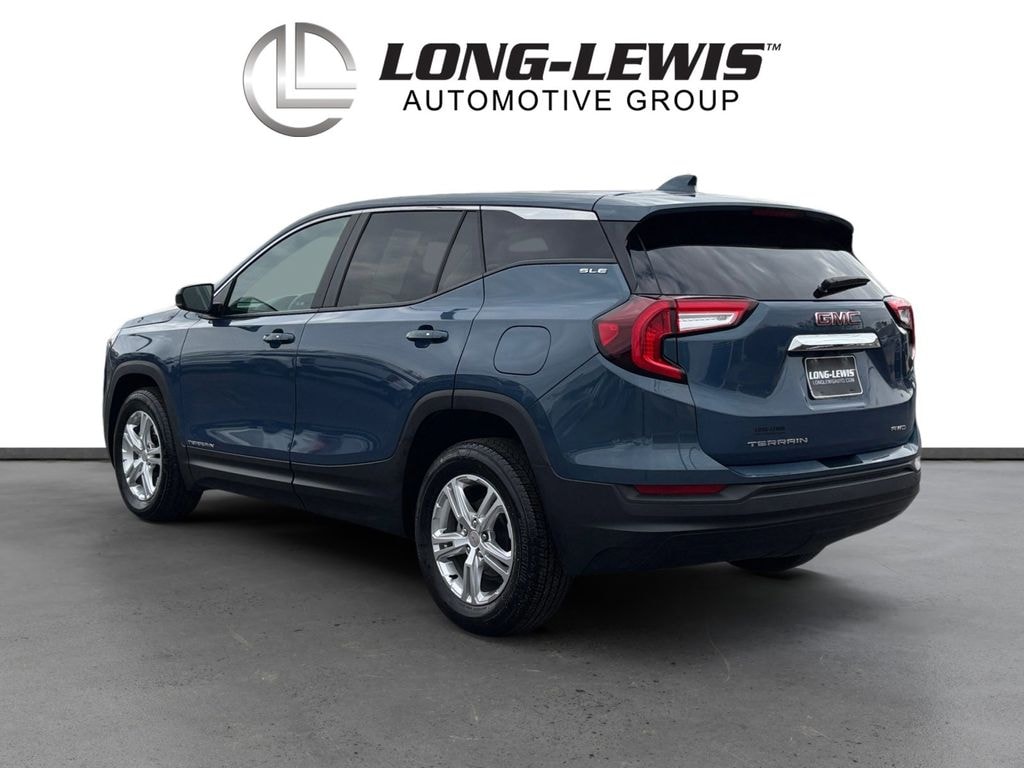 Used 2024 GMC Terrain SLE SUV
