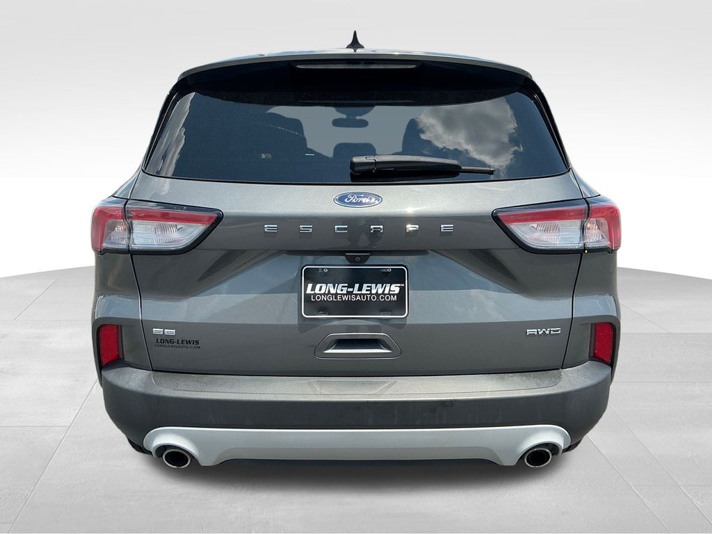 2022 Ford Escape SE photo 4