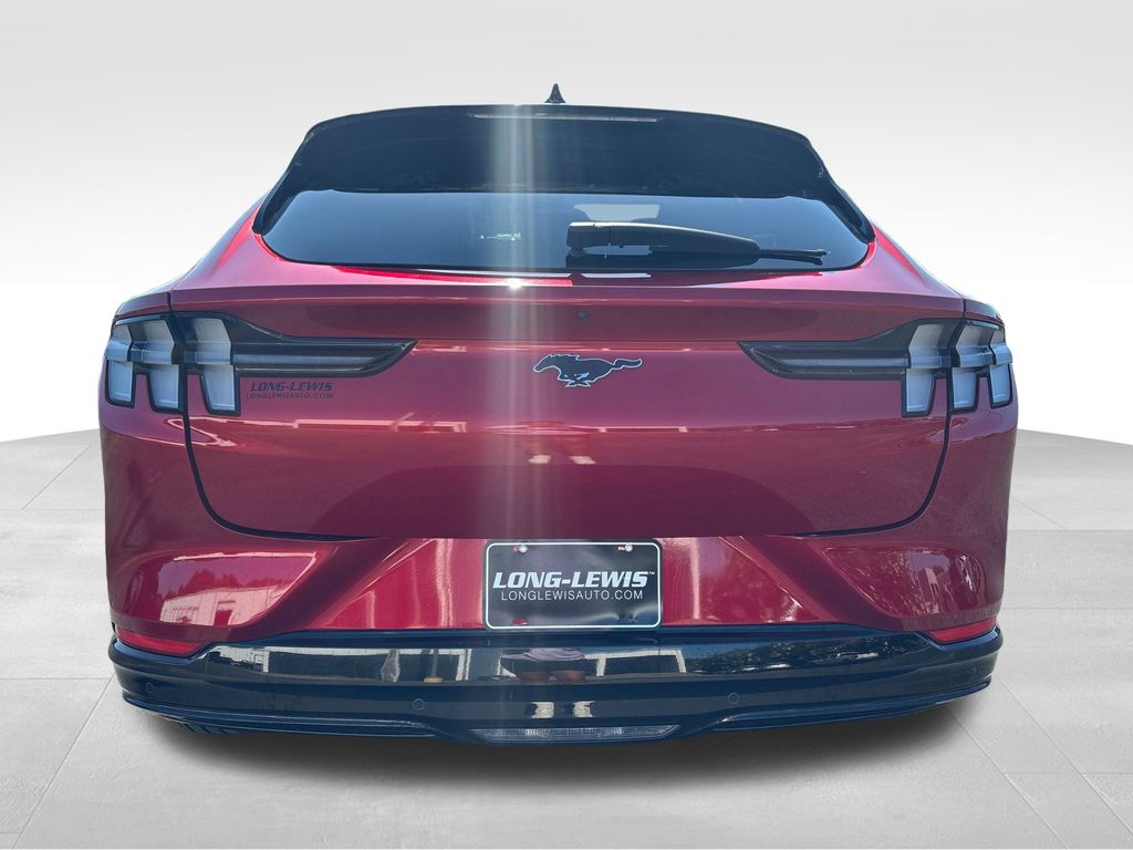 2021 Ford Mustang Mach-E Premium photo 4