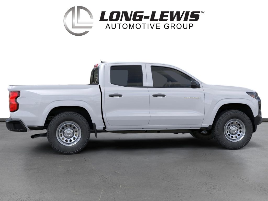 View vehicle photo 5