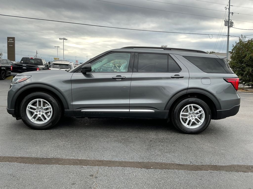 Used 2025 Ford Explorer Active SUV