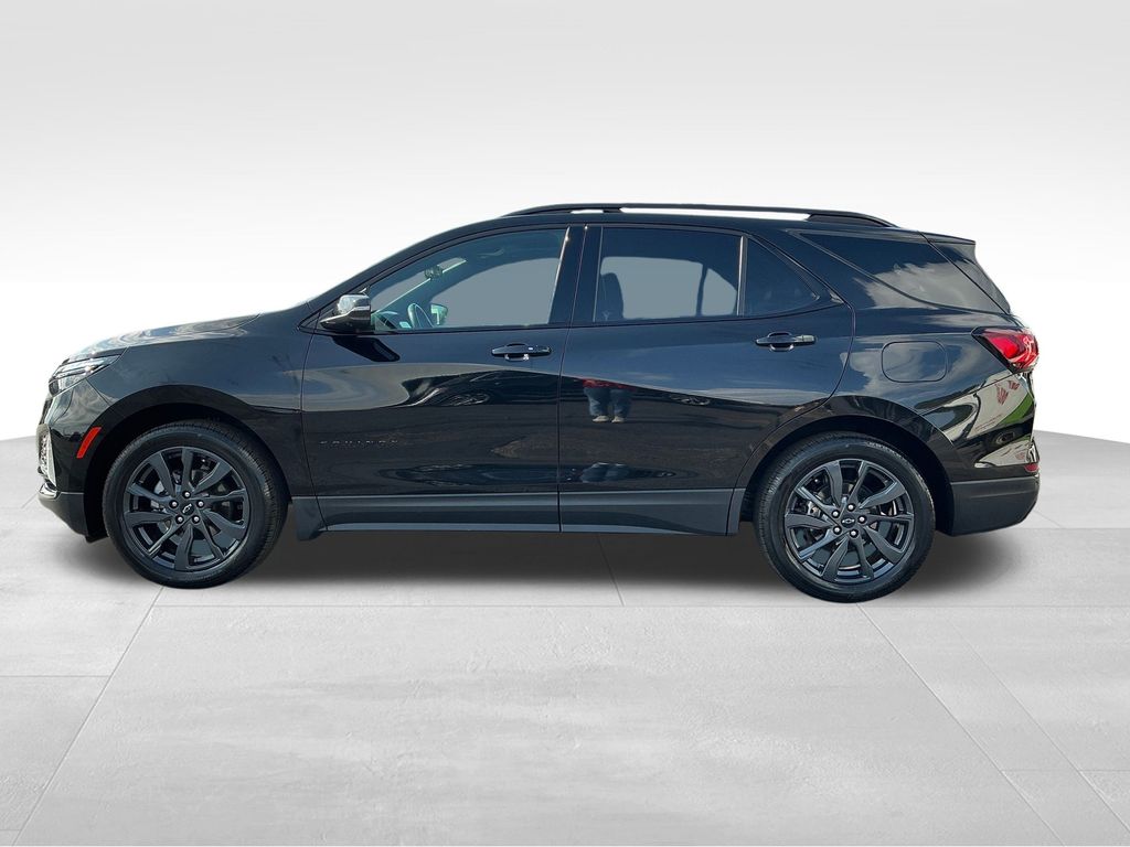 2024 Chevrolet Equinox RS photo 2