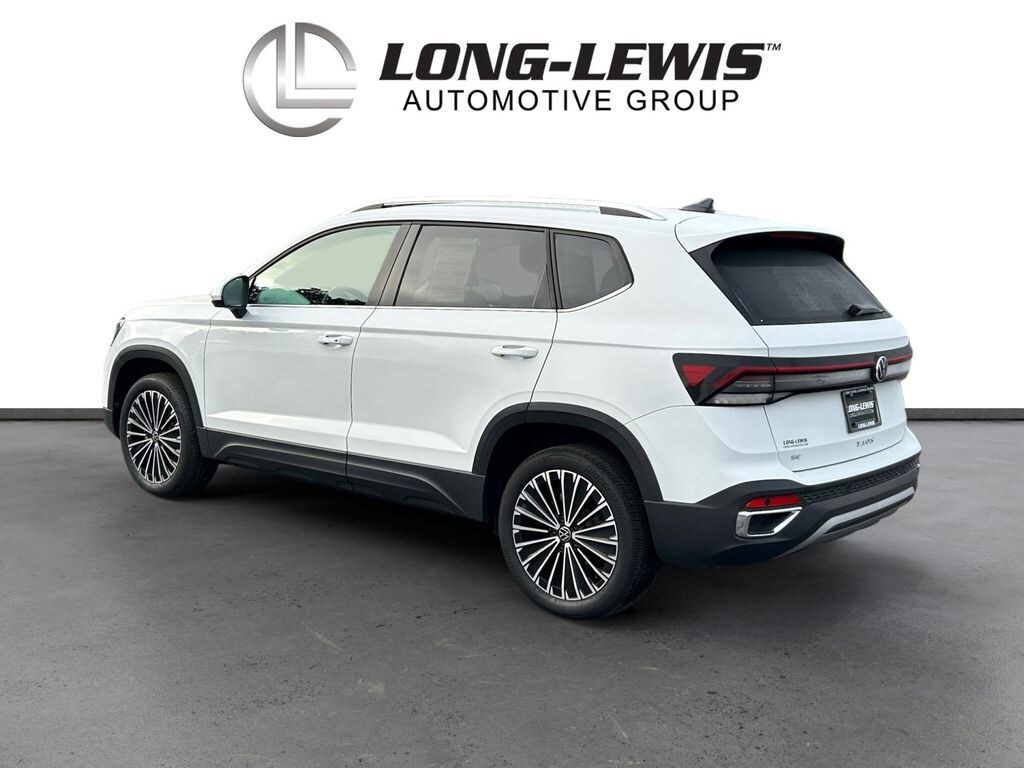 Certified 2025 Volkswagen Taos 1.5T SE SUV