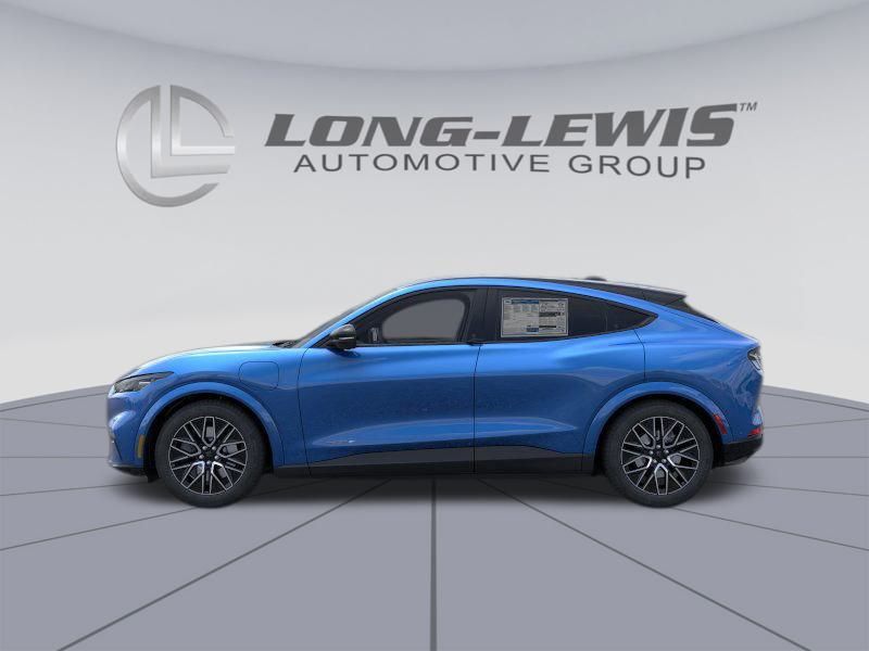 2025 Ford Mustang Mach-E Premium photo 3
