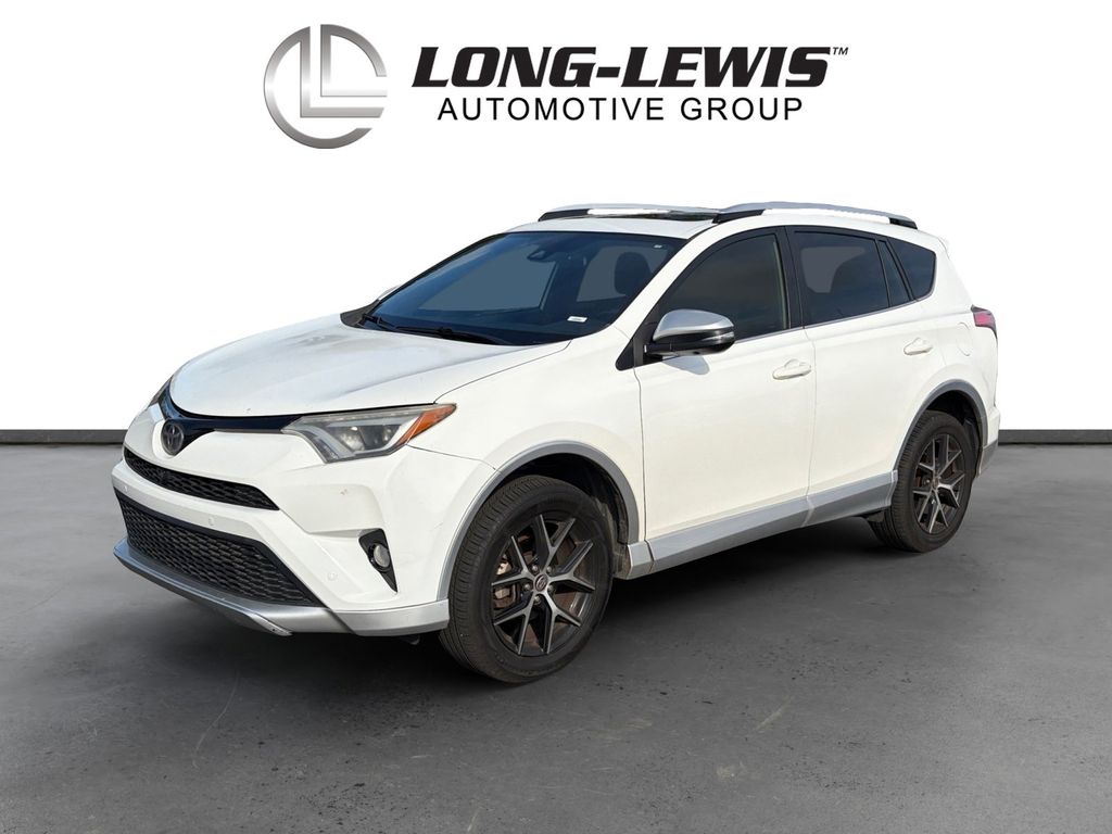 2016 Toyota RAV4 SE AWD's photo