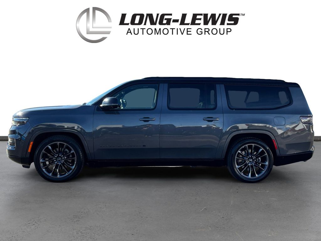 2024 Jeep Grand Wagoneer L II photo 2