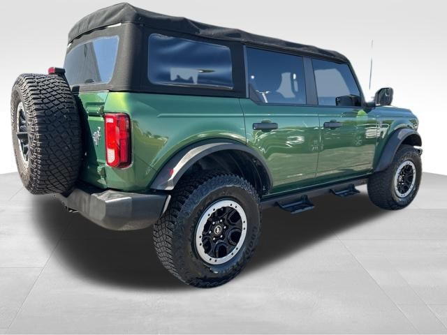 2022 Ford Bronco Base photo 4