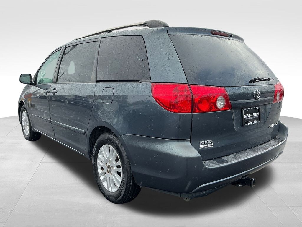 Used 2009 Toyota Sienna  Minivan/Van