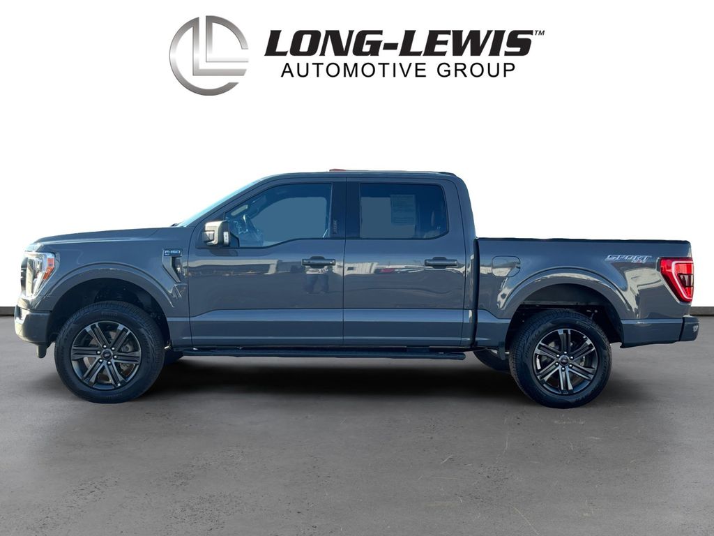 2021 Ford F-150 XLT photo 2