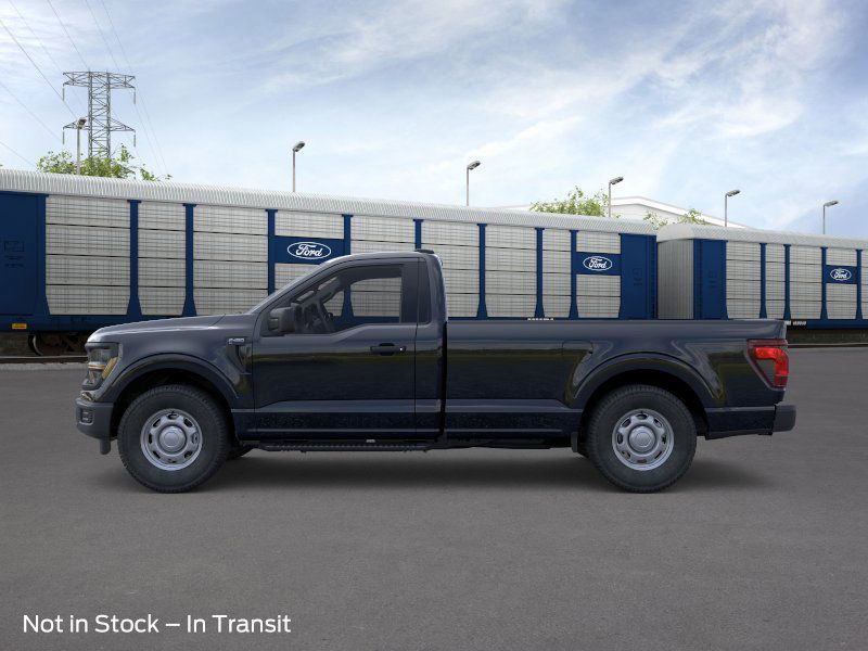 2025 Ford F-150 XL photo 2