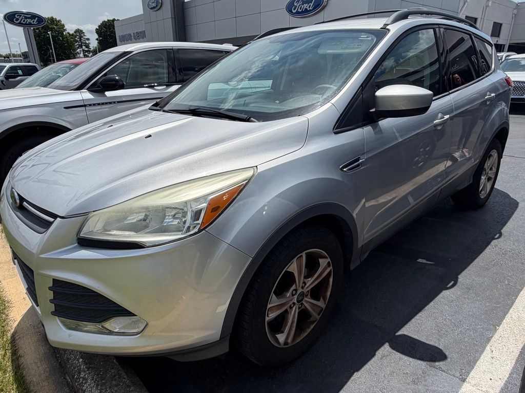 2014 Ford Escape SE's photo
