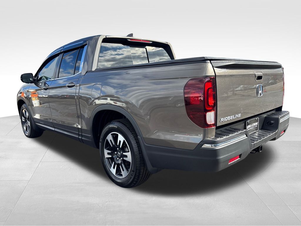 2020 Honda Ridgeline RTL photo 3