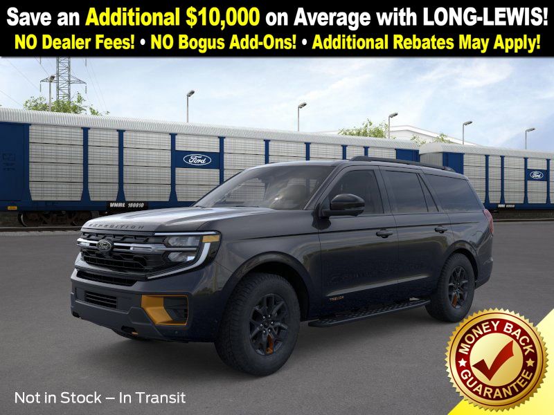 2025 Ford Expedition Tremor's photo