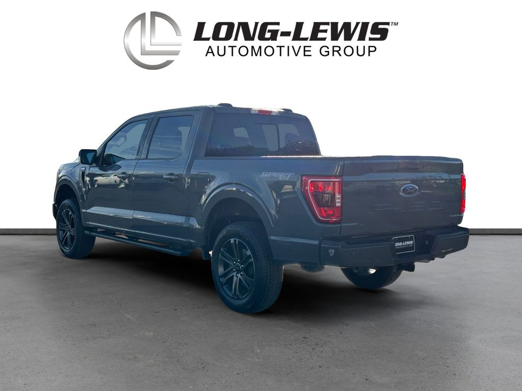 2021 Ford F-150 XLT photo 3