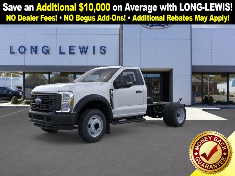 2026 Ford F-550 Super Duty Chassis Cab XL's photo